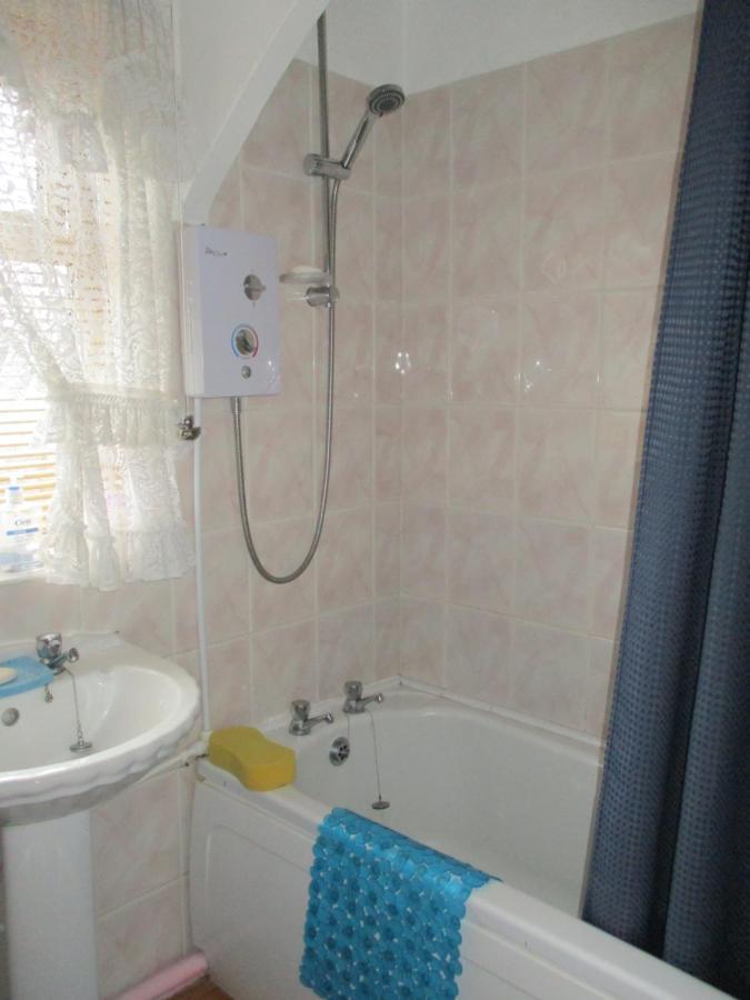 Super Single Room Cardiff Exteriör bild